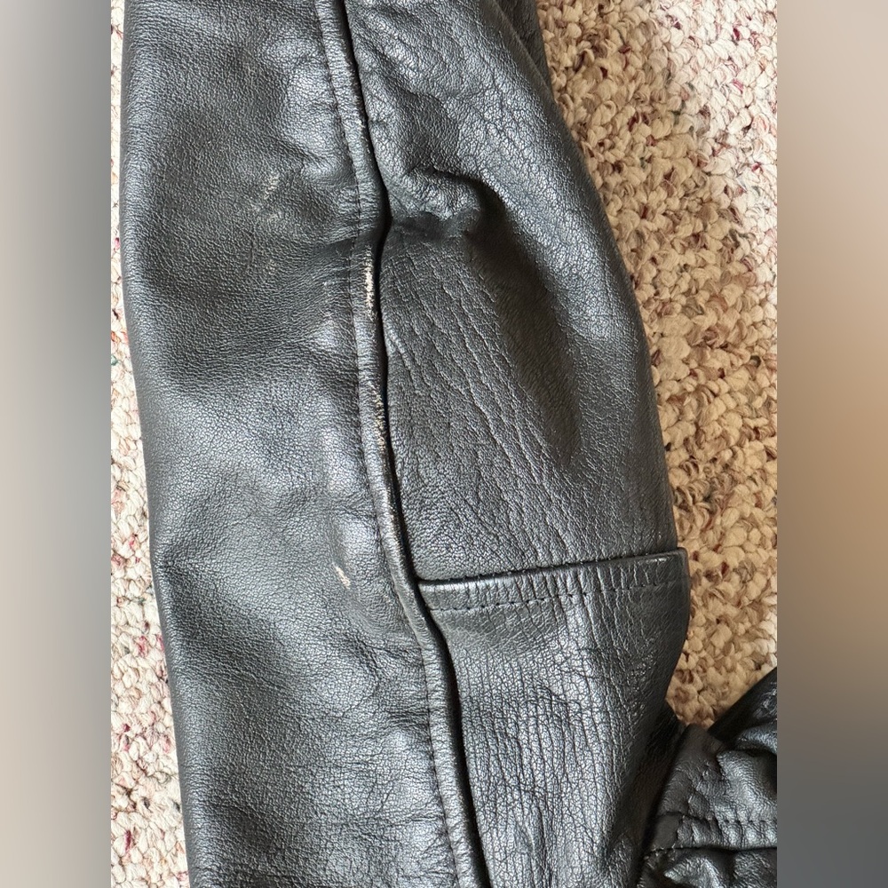 Ladies leather jacket - Picture 7 of 11